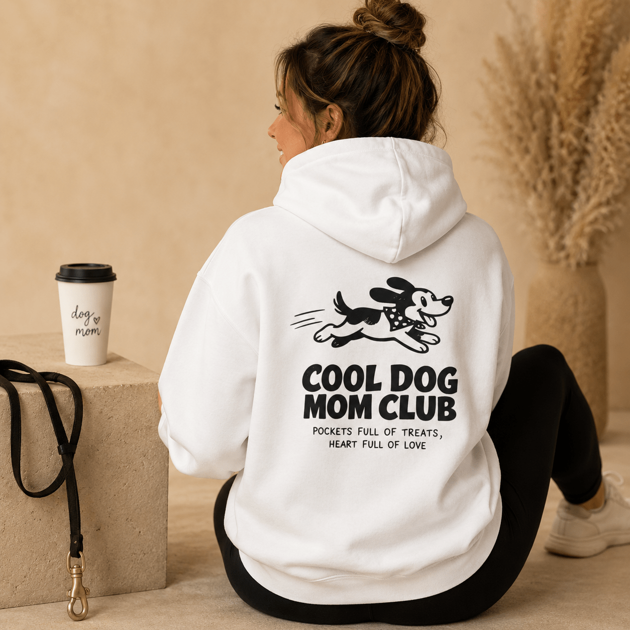 MOM CLUB