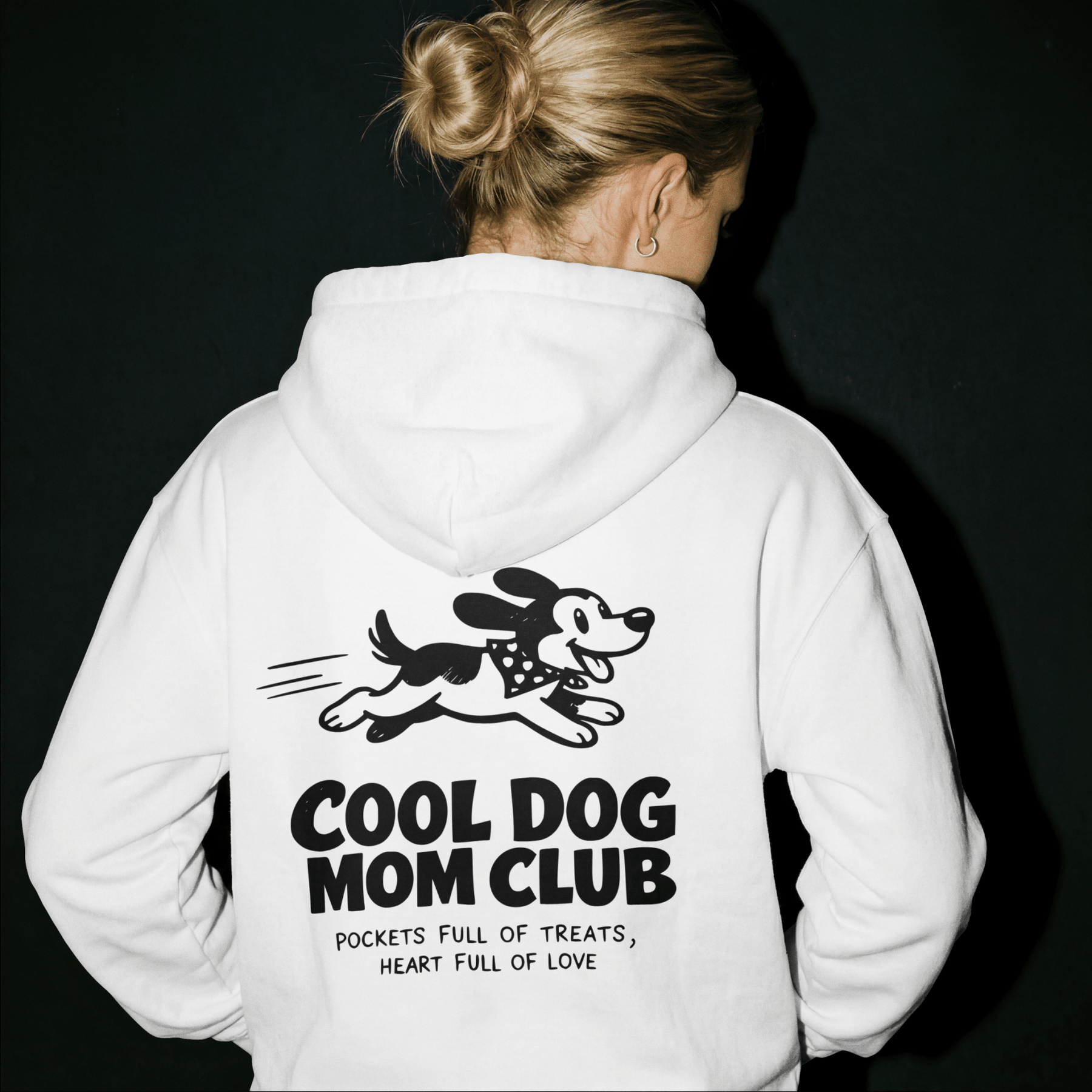 Mom Club graphic hoodie detail – Just Groom Me