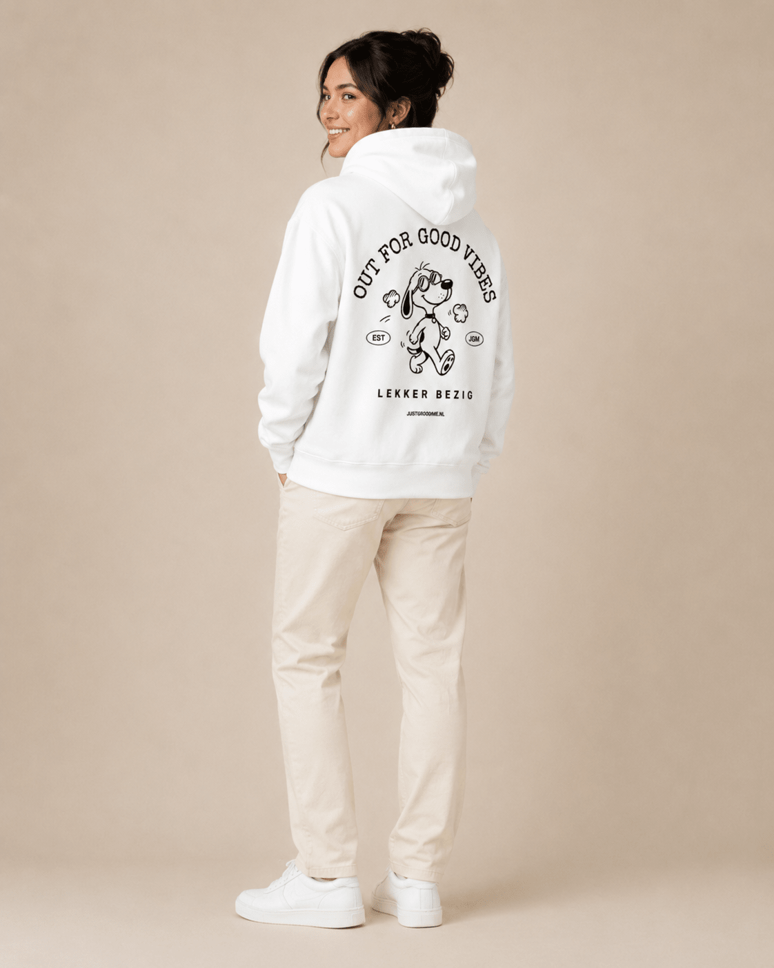Out for Good Vibes hoodie voorkant — Just Groom Me